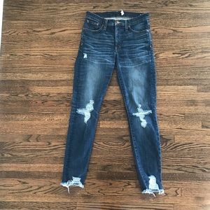 Madewell 9” high rise skinny. Size 28.